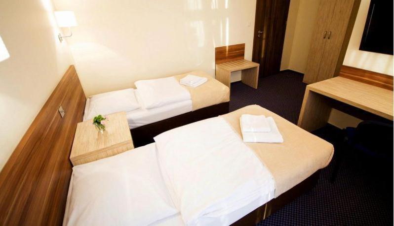 Adria Bed & Breakfast Myślibórz Rom bilde