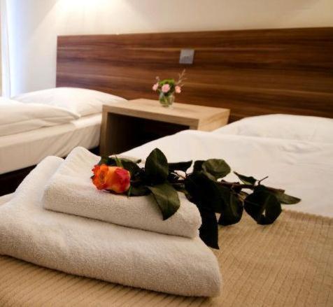 Adria Bed & Breakfast Myślibórz Rom bilde